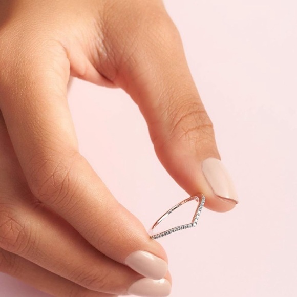 SHIMMERING WISH Cubic Zirconia Sterling Silver 925 Ring by Pandora🤍 - Picture 11 of 16